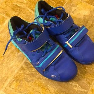 CrossFit lifters. Good condition